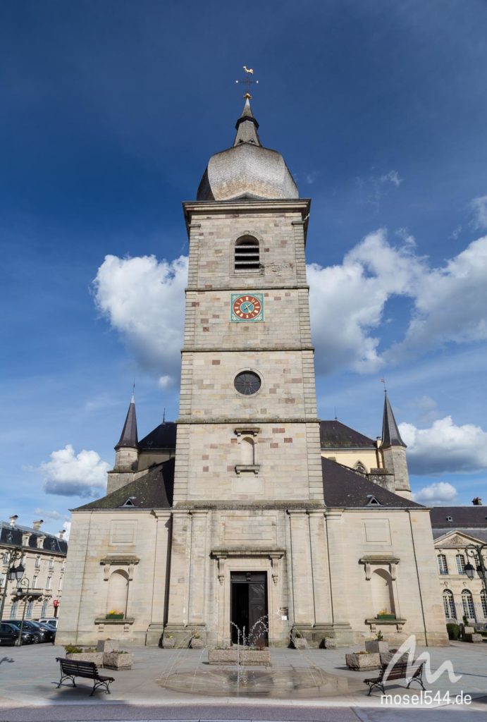 Ehemalige Stiftskirche Saint-Pierre